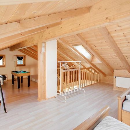 Ferienwohnung Seeblick Бад Хайлбрун Екстериор снимка